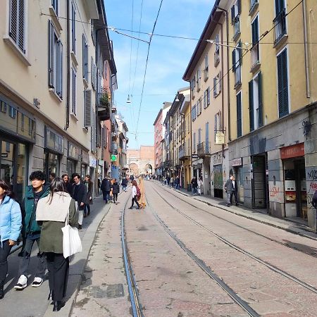 Bomboniera Nel Cuore Di Milano Navigli Bagian luar foto