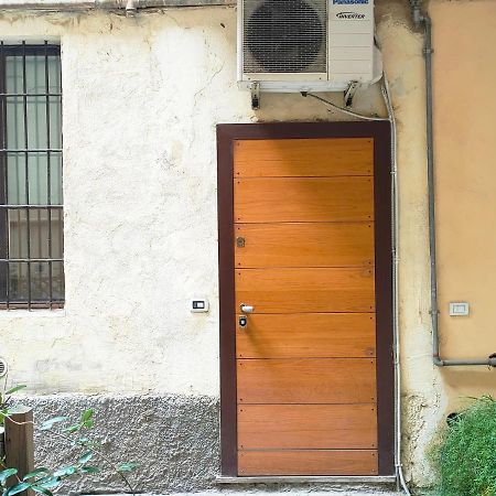 Bomboniera Nel Cuore Di Milano Navigli Bagian luar foto